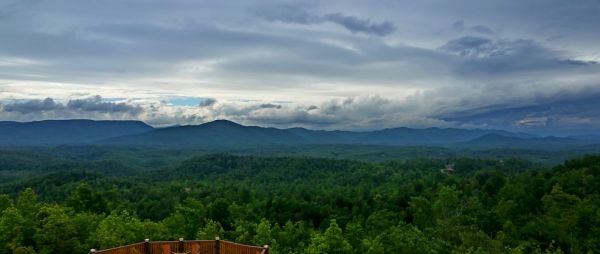 The Coves Mountain River Club